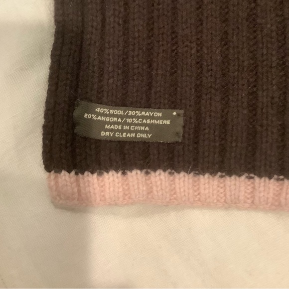 Coach 56” brown / pink scarf. Wool/ Angora, Casmere & Rayon - Picture 2 of 3